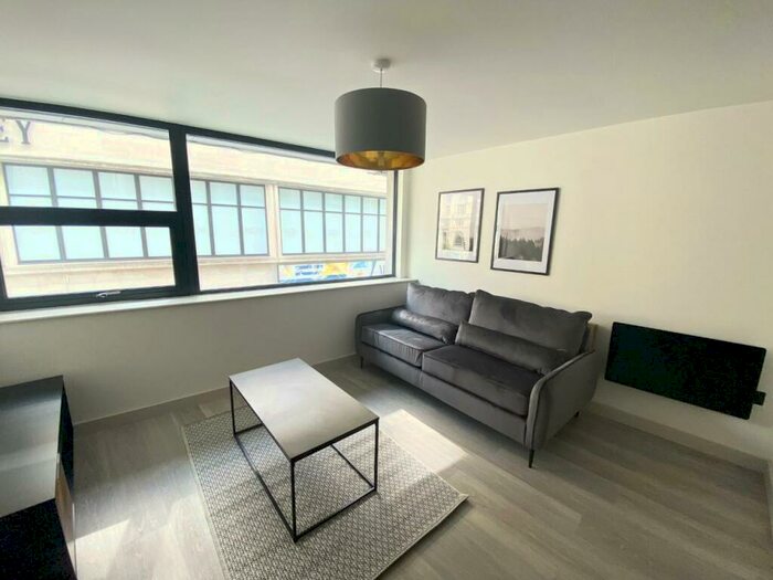 2 Bedroom Apartment To Rent In Beetham Plaza, The Strand, Liverpool, L2