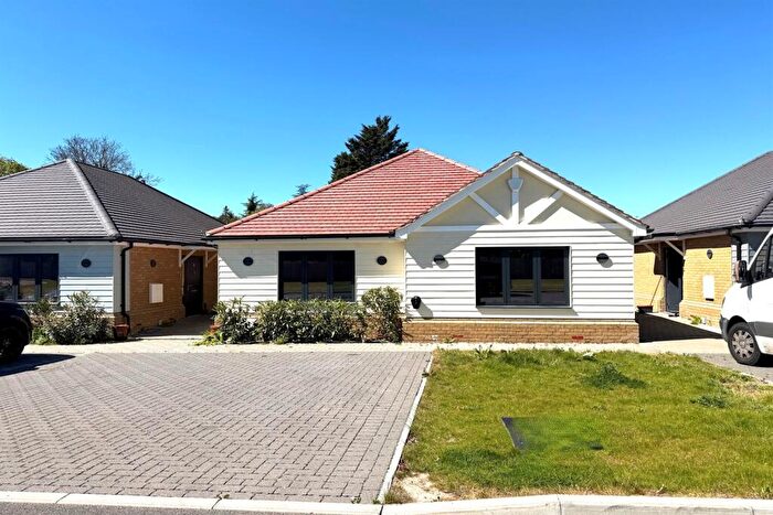 3 Bedroom Property To Rent In Meadow Brook, RM4