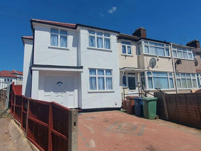 4 Bedroom End Of Terrace House To Rent In Turner Road, HA8