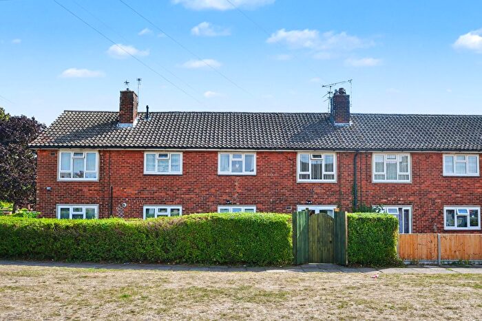 1 Bedroom Flat For Sale In Aylesby Close, Lincoln, Lincolnshire, LN1
