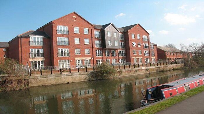 2 Bedroom Flat To Rent In Hunters Wharf, Katesgrove Lane, Reading, RG1