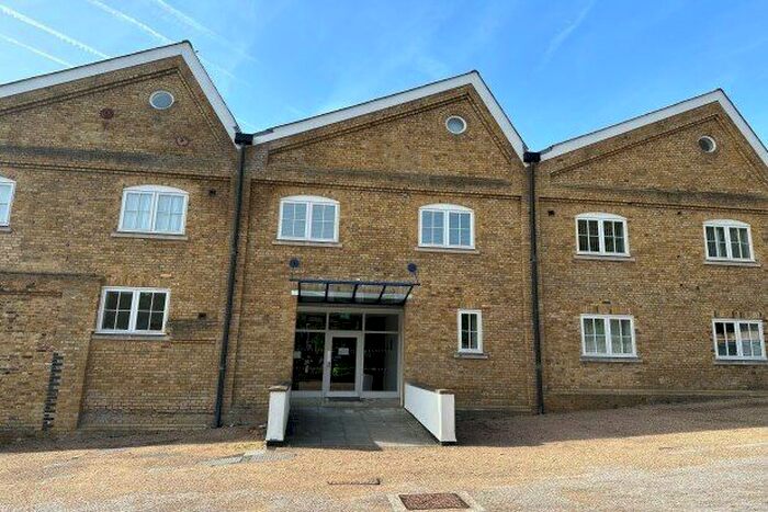 3 Bedroom Maisonette To Rent In Mill Race, Dover, CT17