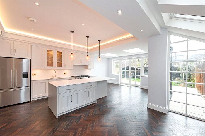 4 Bedroom End Terrace House For Sale In Kempe Road, London, NW6