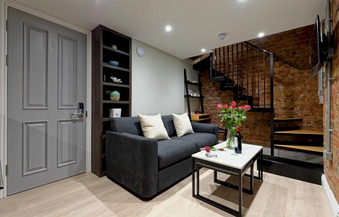 Studio To Rent In Emperors Gate, London, SW7