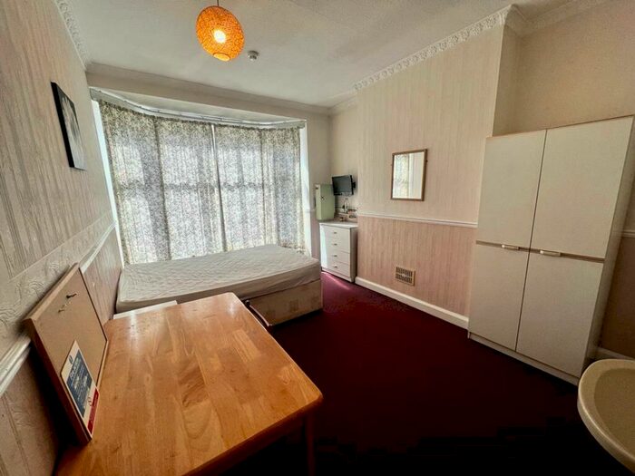 1 Bedroom Terraced House To Rent In St Patricks Road, Coventry, CV1