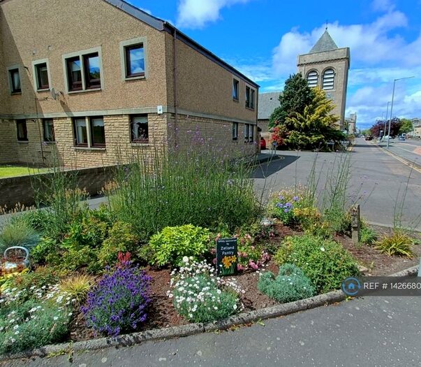 1 Bedroom Flat To Rent In Palmer Court, Grangemouth, FK3