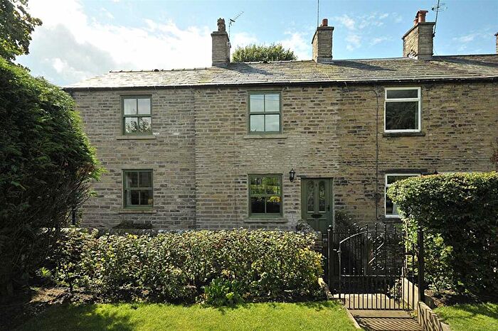 3 Bedroom End Of Terrace House To Rent In Long Row, Lowerhouse, Bollington, Cheshire, SK10