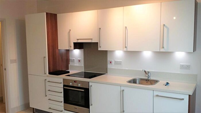 1 Bedroom Apartment To Rent In Kings Road, Reading, Berkshire, RG1
