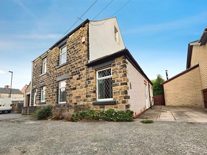 2 Bedroom Semi-Detached House To Rent In Stoney Gate, High Green, Sheffield, S35