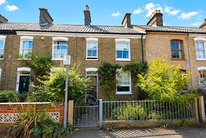 2 Bedroom Terraced House For Sale In Lindley Street, Norwich, NR1