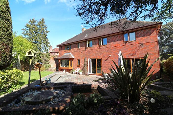 5 Bedroom Detached House For Sale In Hamblewood, Botley, SO30