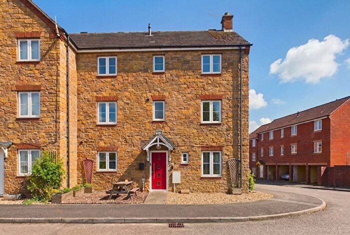 5 Bedroom Semi Detached House For Sale In Shambles Drive, Copplestone, EX17