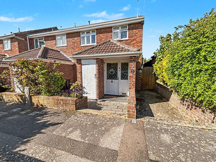 3 Bedroom Semi-Detached House For Sale In Mudeford, Christchurch, BH23