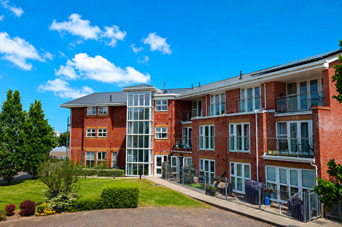 1 Bedroom Apartment To Rent In Harbour View, Emerald Crescent, Hythe, Southampton, SO45