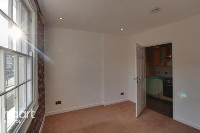 1 Bedroom Apartment To Rent In Redcross Street, Bristol, BS2