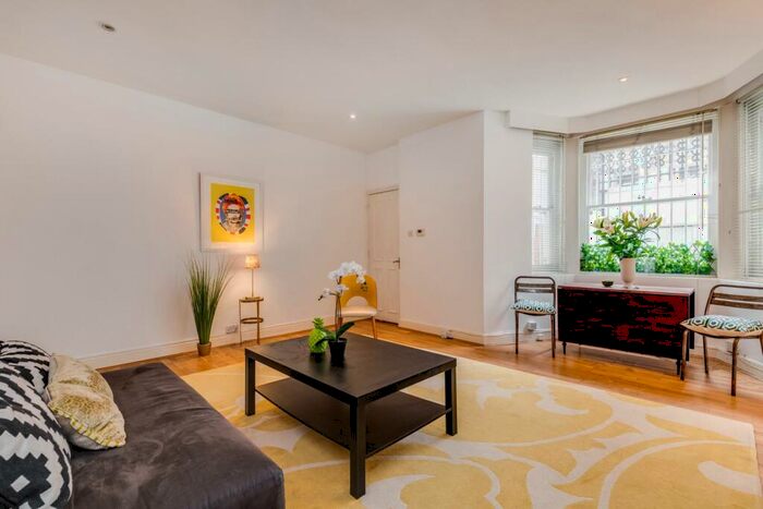 2 Bedroom Apartment To Rent In Finborough Road, Chelsea, SW10