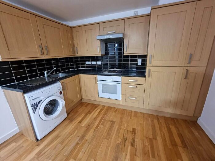 2 Bedroom Flat To Rent In Hatcham Park Mews, London, SE14