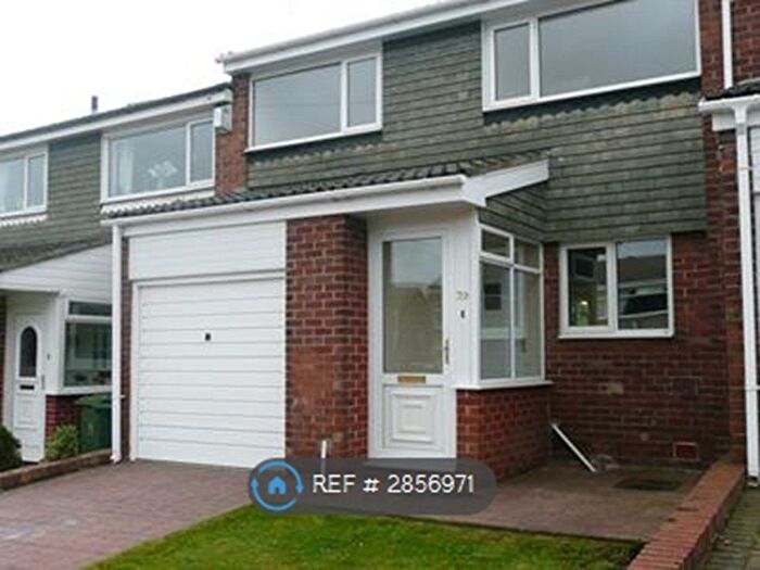 3 Bedroom Terraced House To Rent In Westfield Avenue, Ryton, NE40