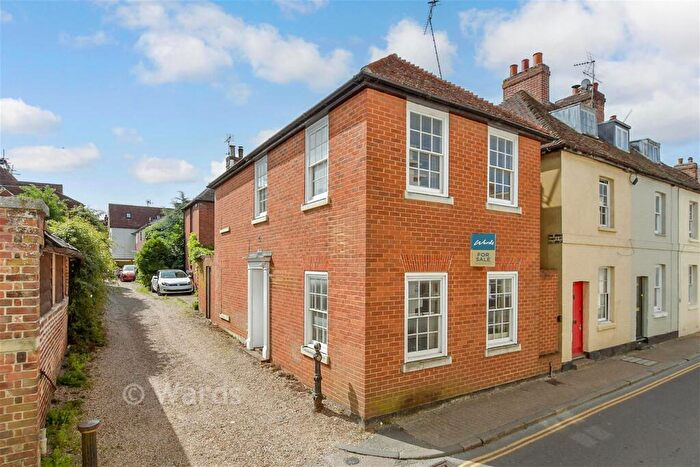 2 Bedroom Detached House For Sale In Adelaide Place, Canterbury, Kent, CT1