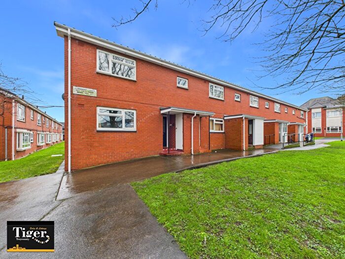 2 Bedroom Flat To Rent In Claremont Court, Blackpool, FY1