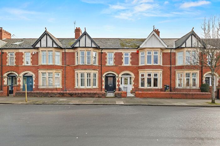 3 Bedroom Terraced House For Sale In Minster Road, Cardiff, CF23
