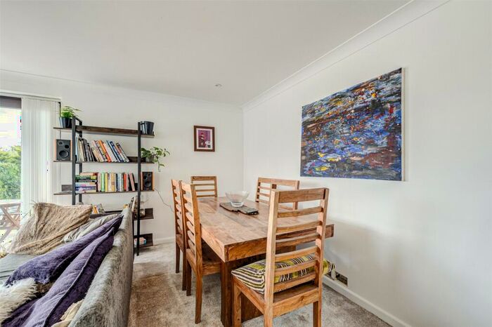 3 Bedroom End Of Terrace House For Sale In Freshbrook Road, Lancing, West Sussex, BN15