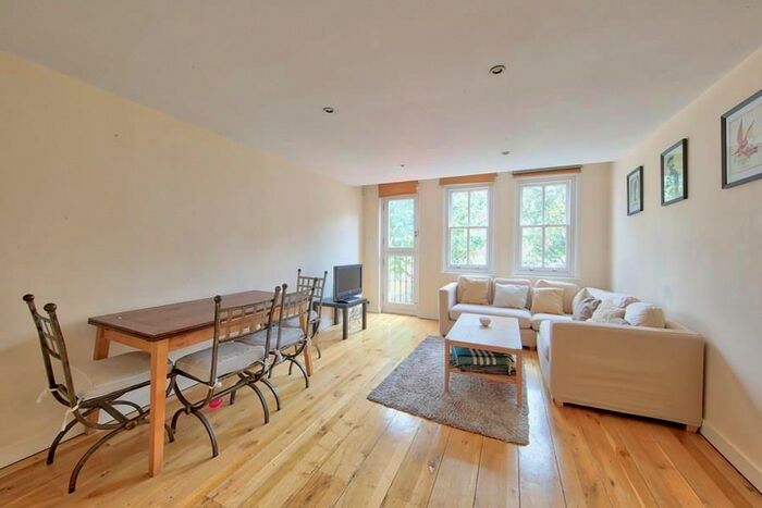 3 Bedroom Flat To Rent In Redchurch Street, Shoreditch, E2