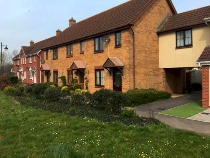 3 Bedroom Property To Rent In Cranes Close, Taunton, TA2