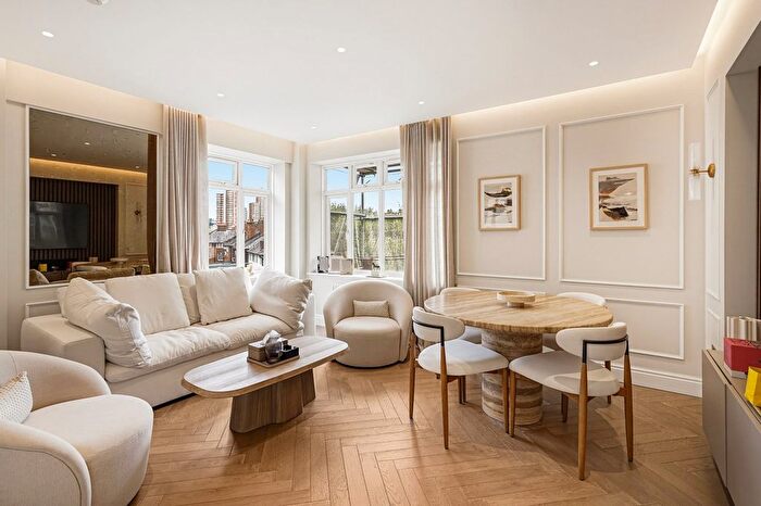2 Bedroom Flat To Rent In Marsham Court, Marsham Street, Westminster, London, SW1P