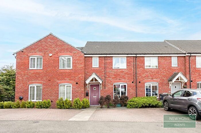 3 Bedroom Terraced House For Sale In Bull Meadow, Nottingham Kr, NG14