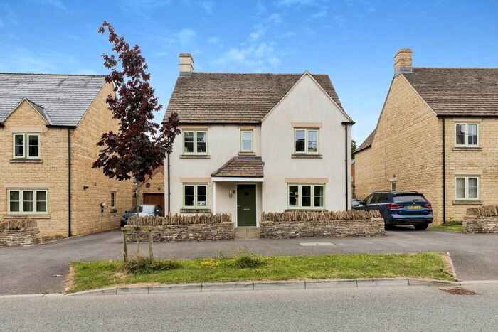 4 Bedroom Detached House To Rent In Mitchell Way, Upper Rissington, Cheltenham, GL54