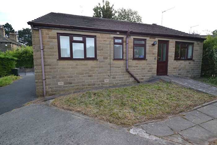 3 Bedroom Bungalow For Sale In Thackley Road, Thackley, Bradford, BD10