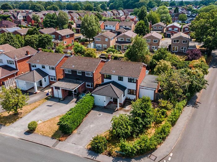 4 Bedroom Detached House For Sale In Blacksmiths Lane, Hockley Heath, Solihull, B94