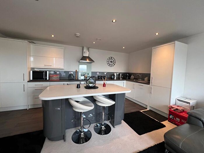 3 Bedroom Penthouse To Rent In Great Western Street, Aylesbury, HP20
