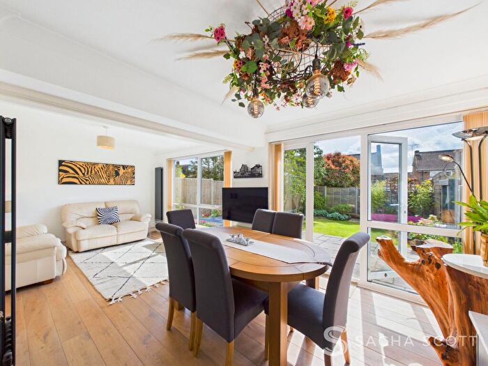 3 Bedroom Terraced House For Sale In Chetwode Road, Tadworth, KT20