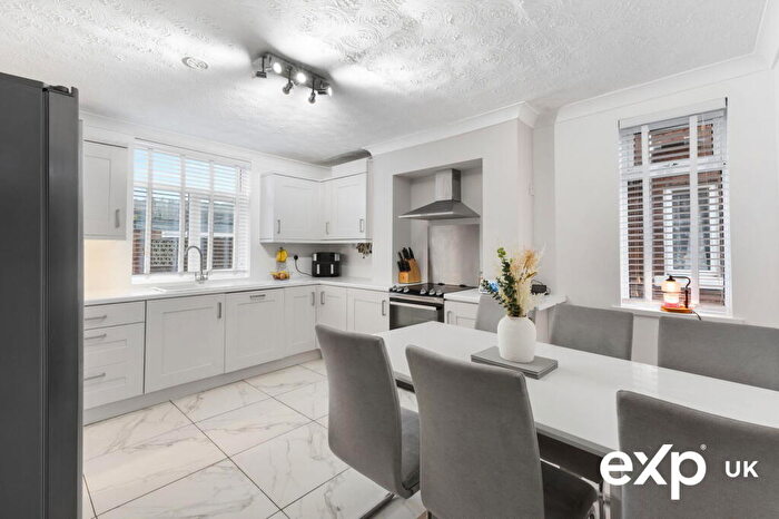 3 Bedroom Semi Detached House For Sale In Main Road, Boughton, Newark, NG22