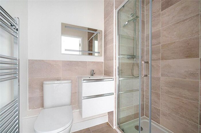 2 Bedroom Apartment To Rent In Coudray Mews, Adworth, Reading, RG7