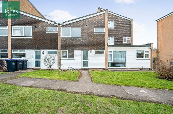 3 Bedroom Property To Rent In Cedar Close, Lancing, West Sussex, BN15