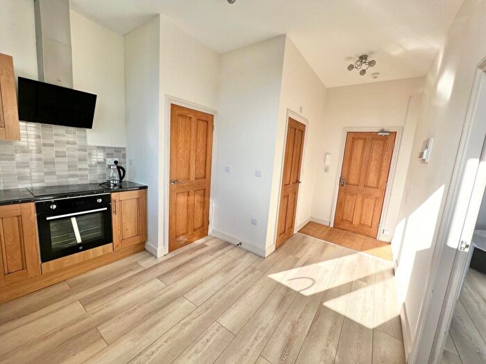 1 Bedroom Apartment To Rent In Southgate House, Halifax, HX1