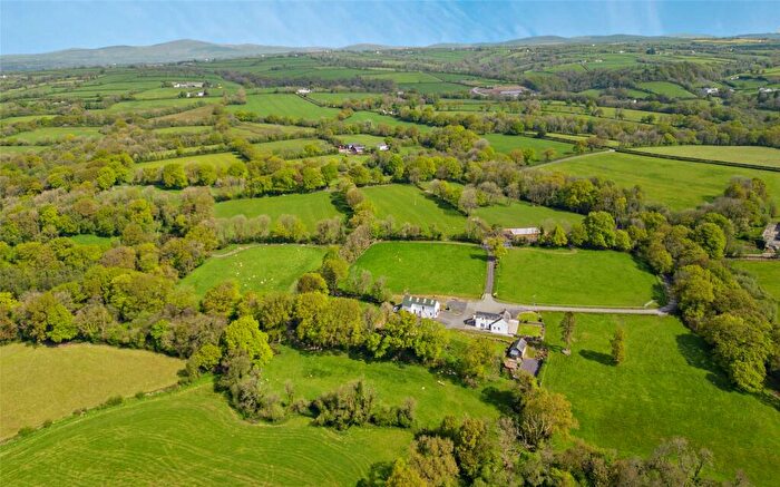 4 Bedroom Detached House For Sale In Llandissilio, Clynderwen, Pembrokeshire, SA66