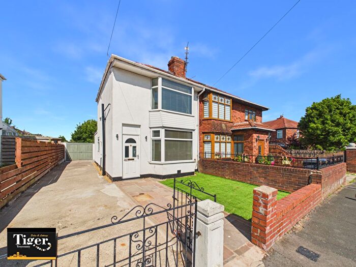 3 Bedroom Semi Detached House To Rent In Rosedale Avenue, Blackpool, FY4