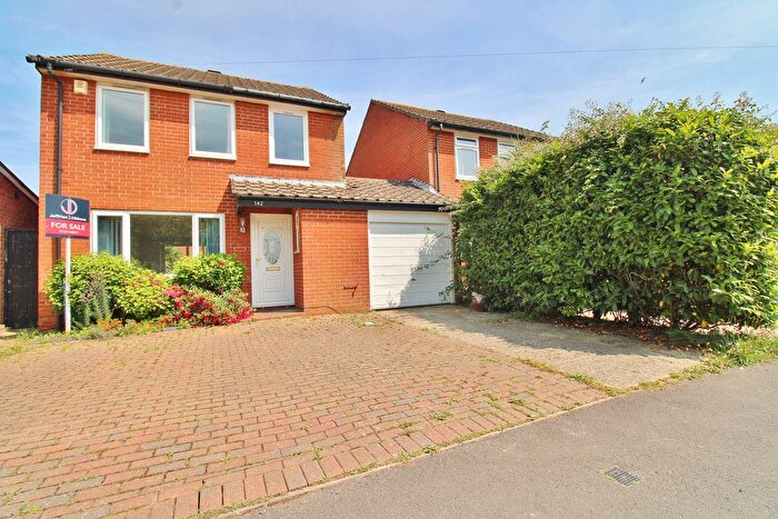 3 Bedroom Link Detached House To Rent In Old Street, Hill Head, PO14