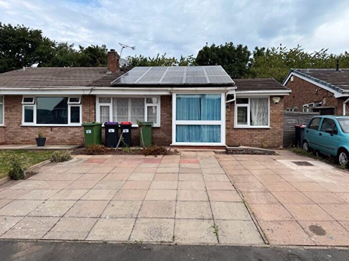 2 Bedroom Semi-Detached Bungalow To Rent In Heather Drive, Wellington, Telford, TF1