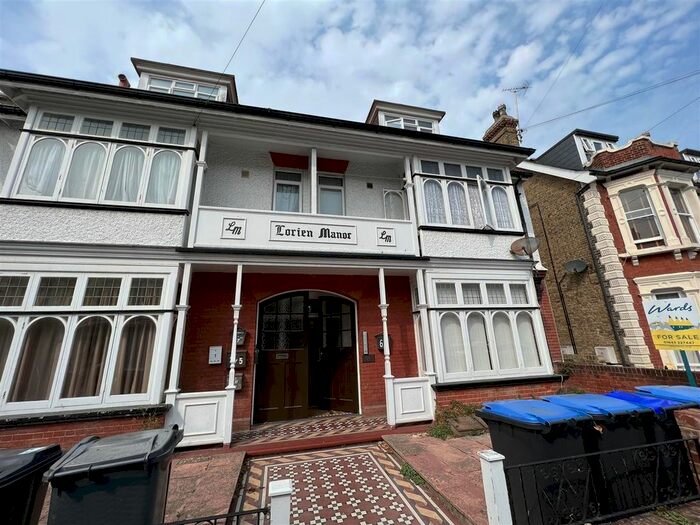 2 Bedroom Flat To Rent In Norfolk Road, Cliftonville, Margate, CT9