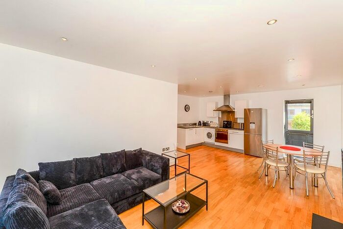 2 Bedroom Flat To Rent In Leeds Street, Liverpool L3