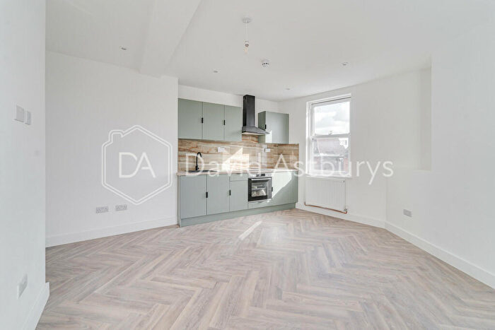 Studio To Rent In Hornsey Road, Finsbury Park, London, N19