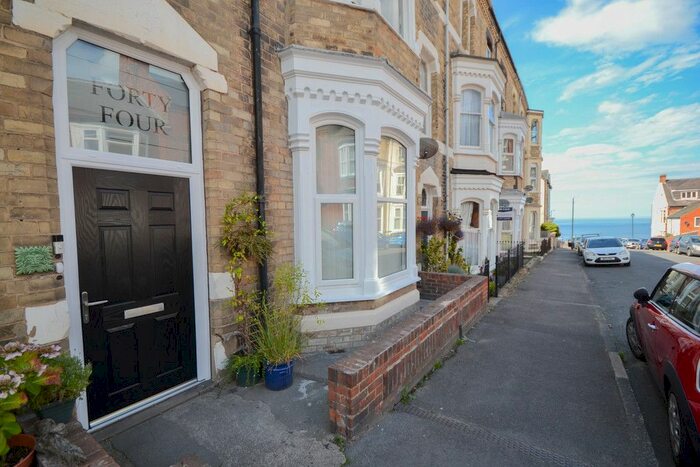 2 Bedroom Flat To Rent In Garnet Street, Saltburn-By-The-Sea, TS12