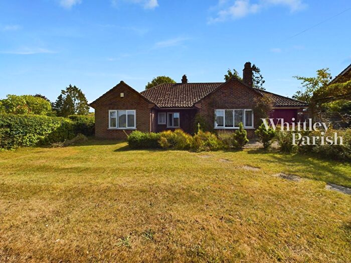 3 Bedroom Bungalow For Sale In Heywood Road, Diss, IP22