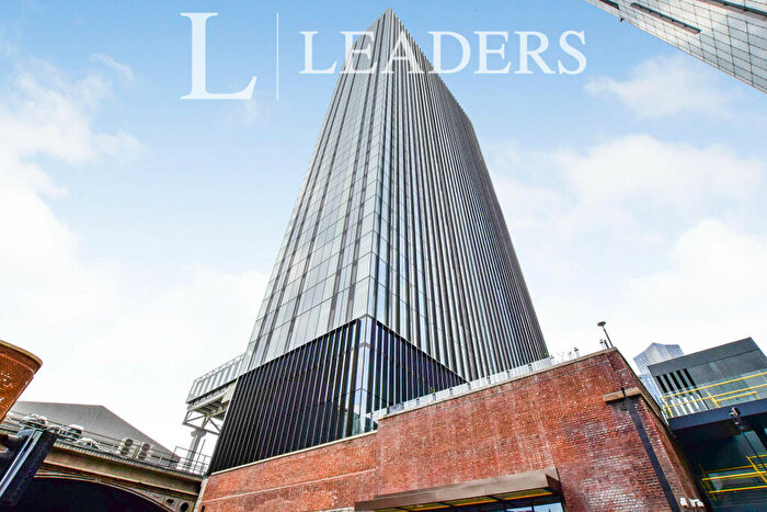 2 Bedroom Apartment To Rent In Viadux, Manchester, M1