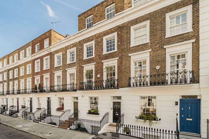 4 Bedroom Property To Rent In Moore Street, Chelsea, SW3